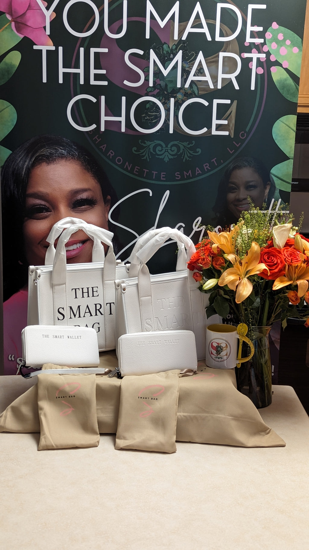 The SMARTBAG - Smart Women Tote